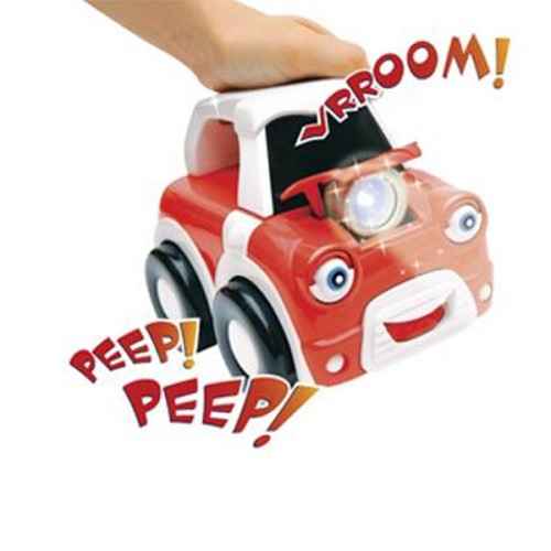 Tomy Işıklı Yarışcı Araba 