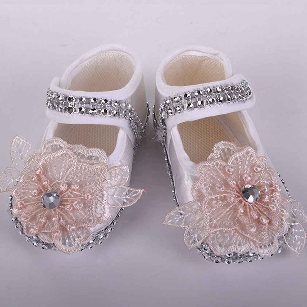 Küçük Rüyalar KR-PTK010 Taşlı Dantelli Bebek Patik Beyaz
