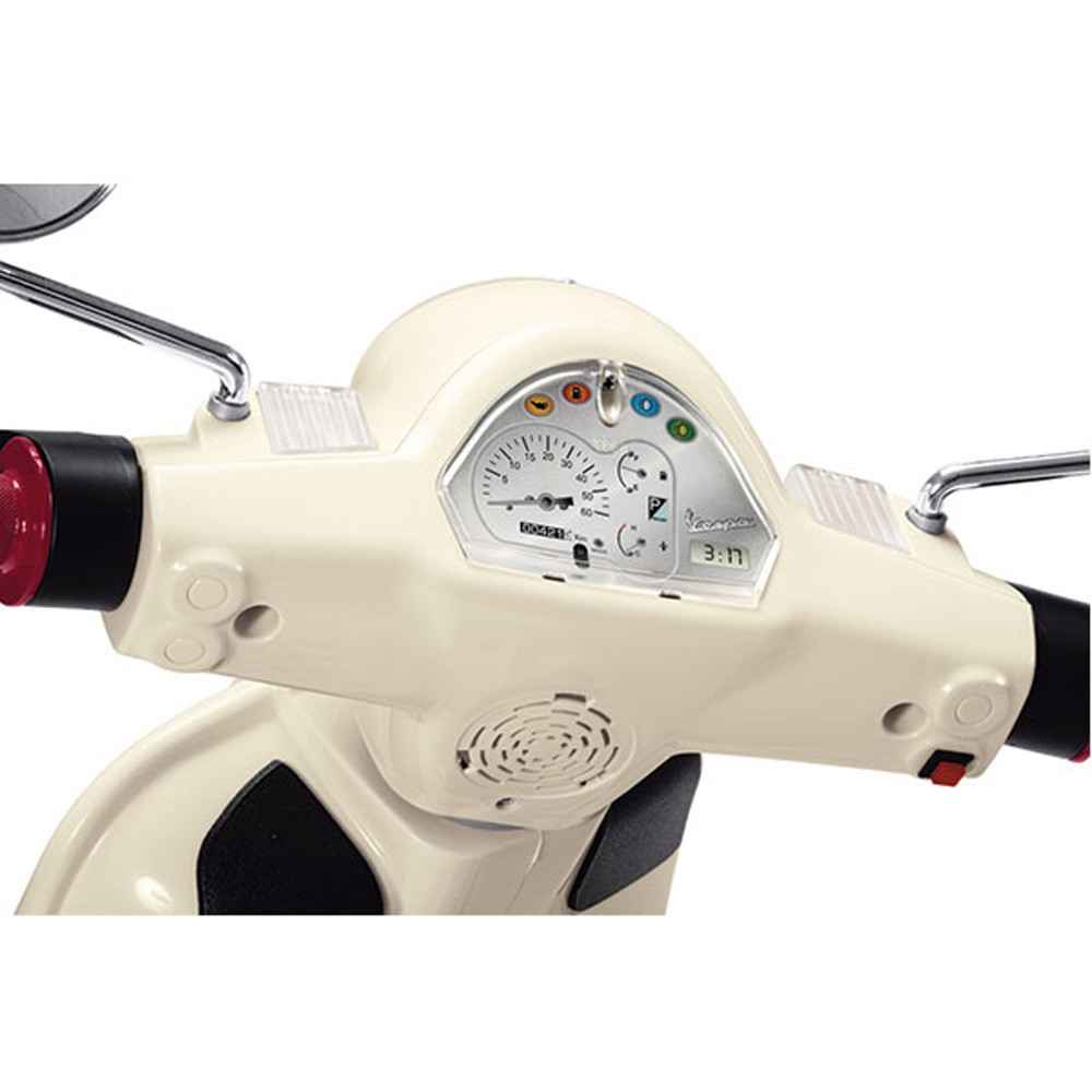 Peg Perego AMC0019 Vespa Akülü Motor+Bagaj 12 Volt  Beyaz
