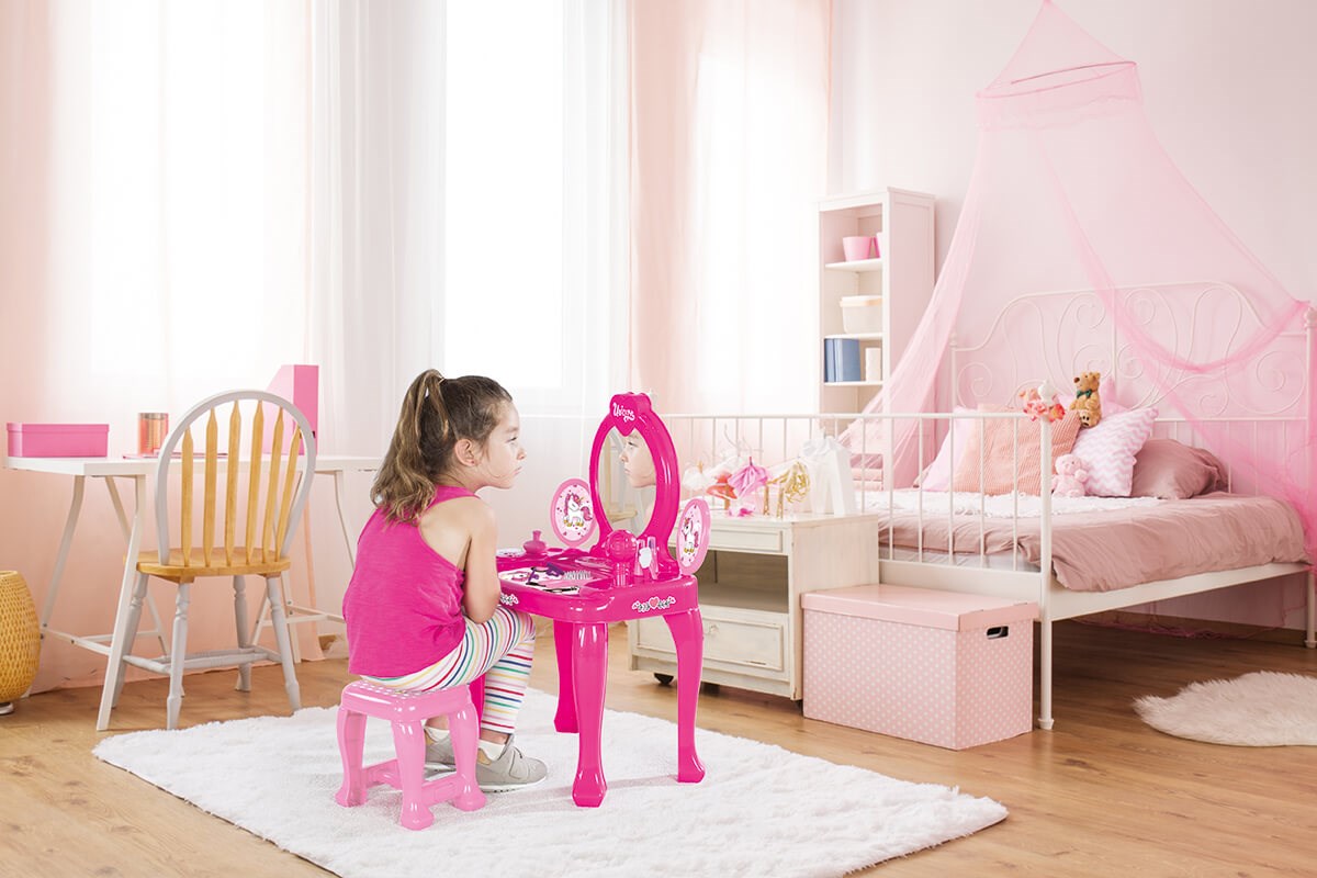 Dolu Unicorn Ayaklı Oyuncak Makyaj Seti ve Sandalye Seti 