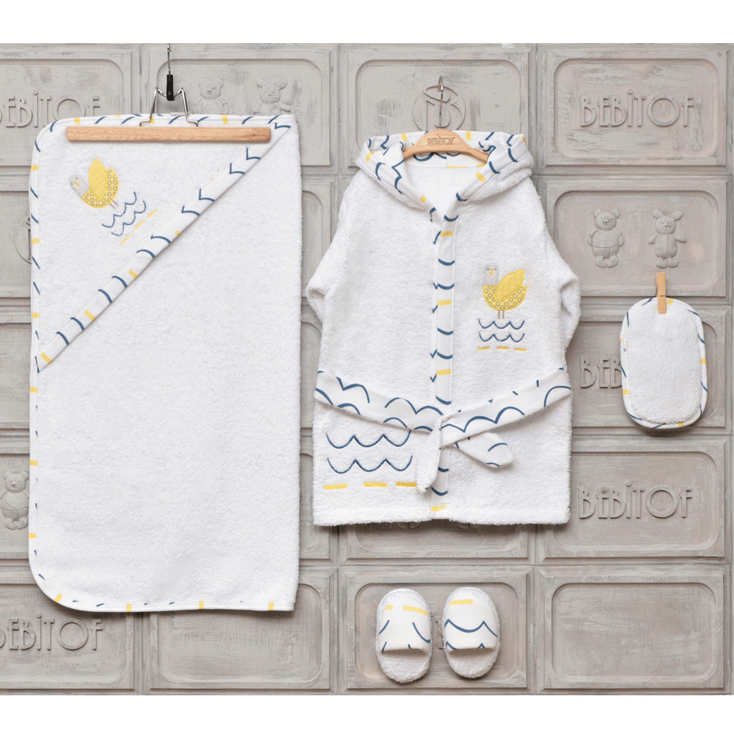 Bebitof Evli Kuş Bebek Bornoz Seti 30017 Beyaz