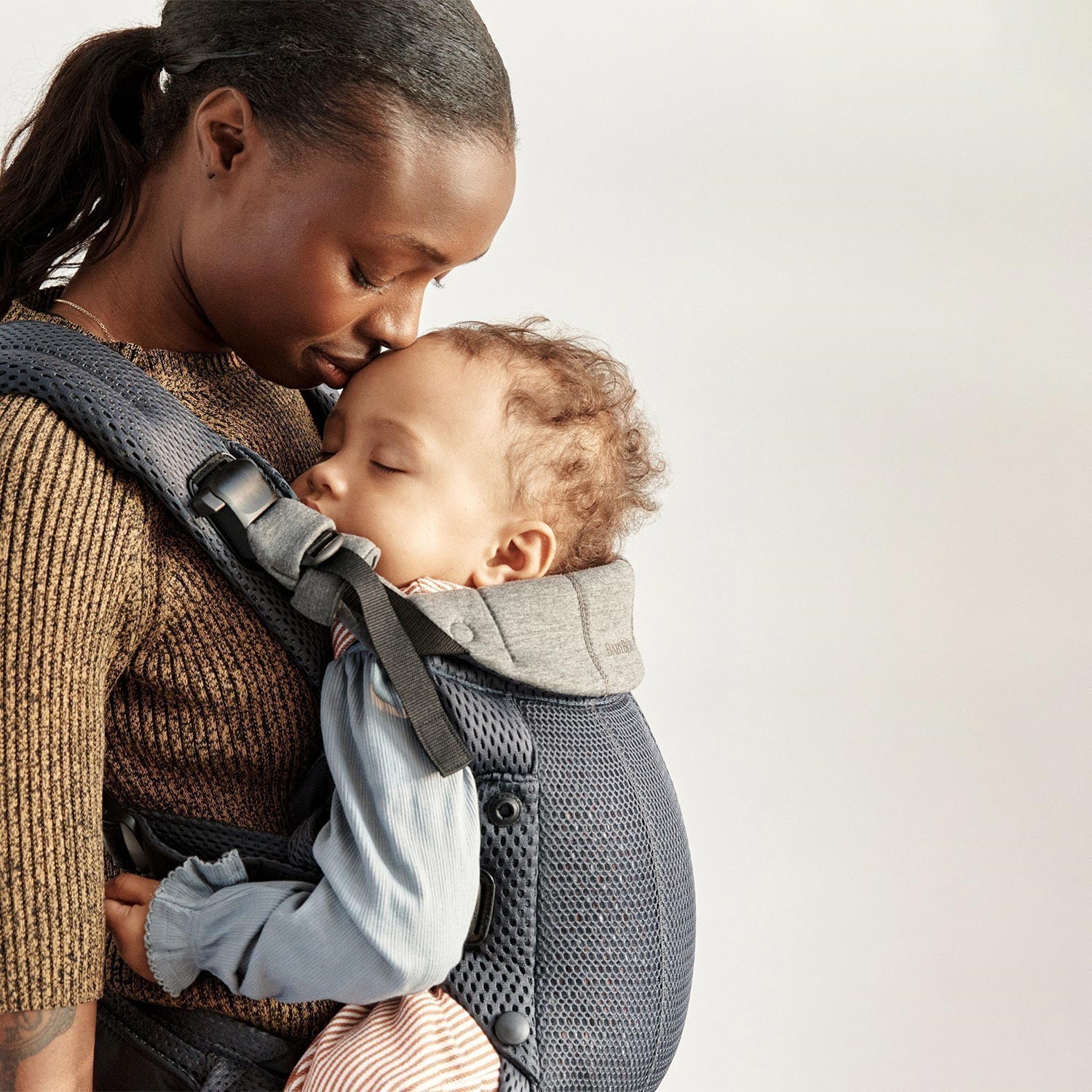 Babybjörn Kanguru Harmony 3D Mesh Anthracite