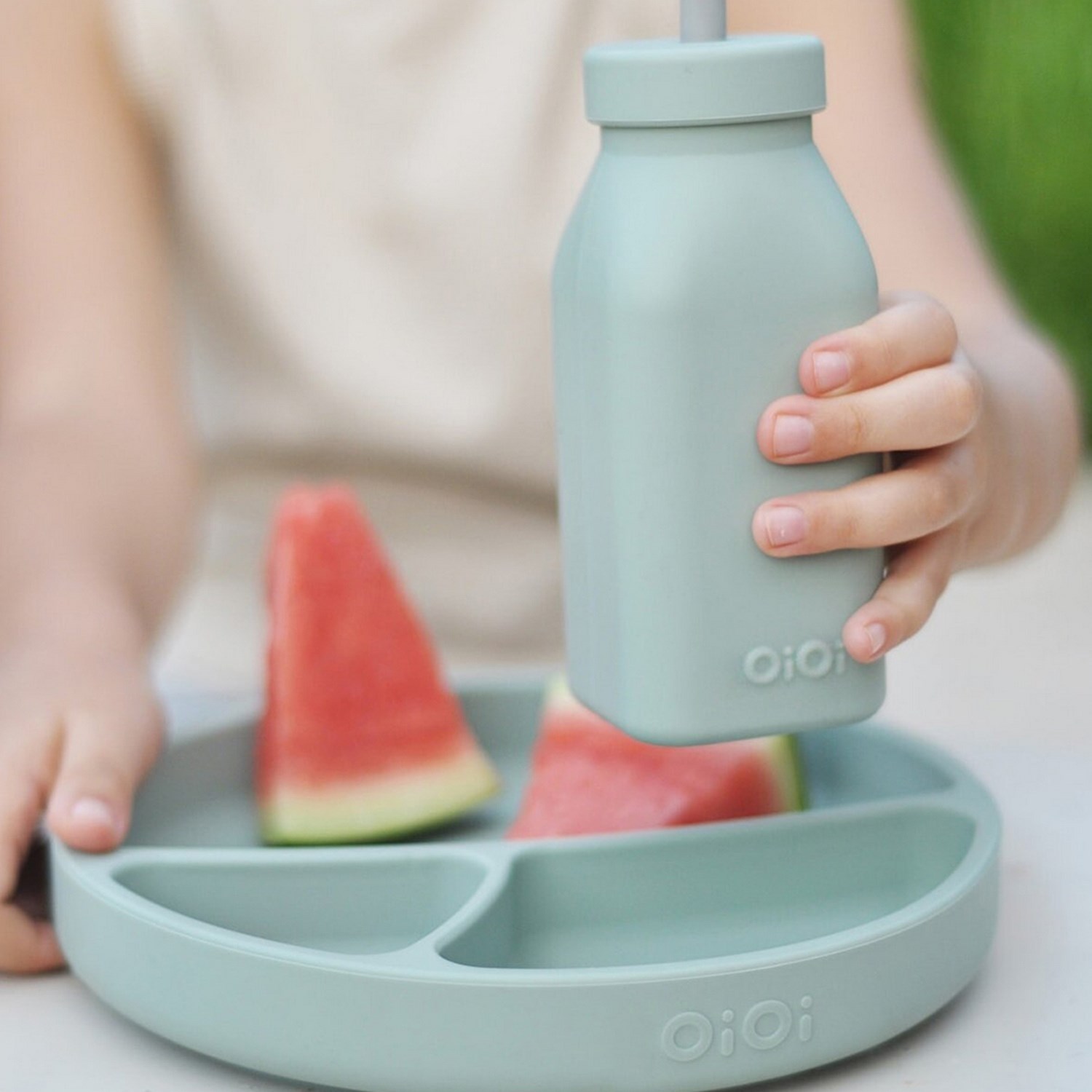Oioi Silikon Şişe ve Pipet 6+ Ay River Green - Powder Grey