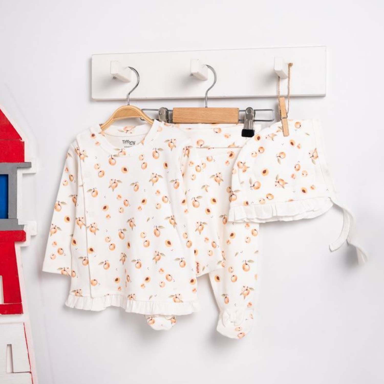 Tiffany Baby Apricot Theme Kruvaze 3'lü Bebek Seti 2455020 Ekru
