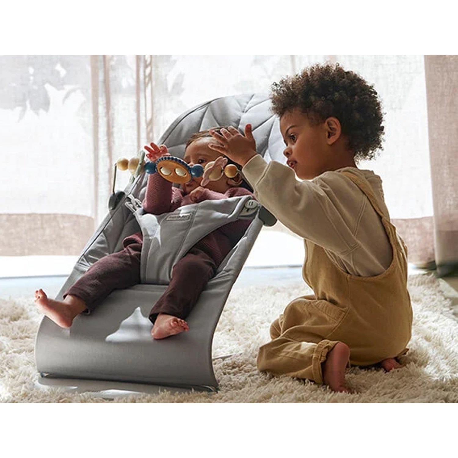 BabyBjörn Bliss Ana Kucağı Woven Petal Oyuncaklı Grey