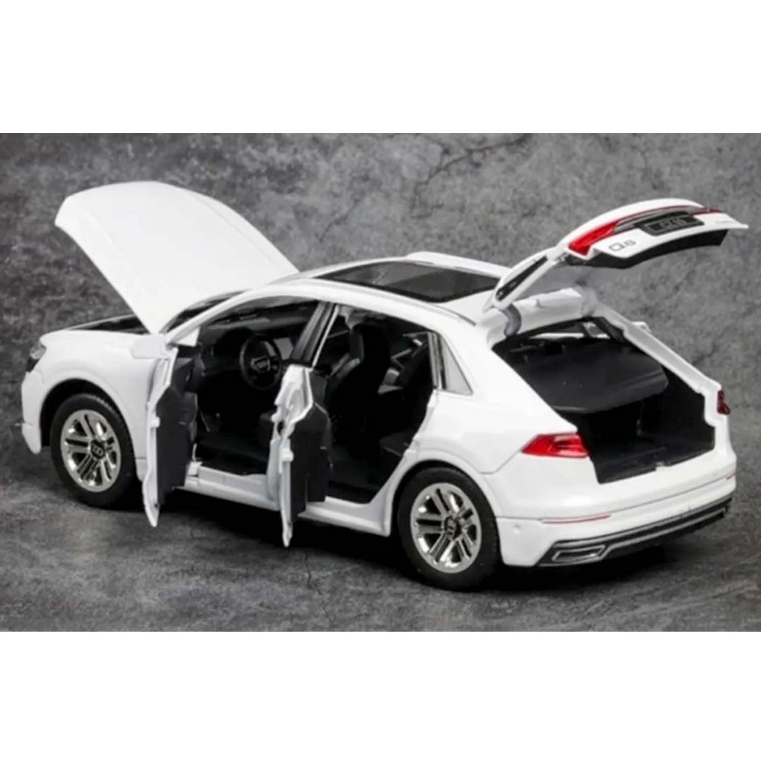 Prestij 1-24 Model Metal Audi Q8 Araba CZ114B Beyaz