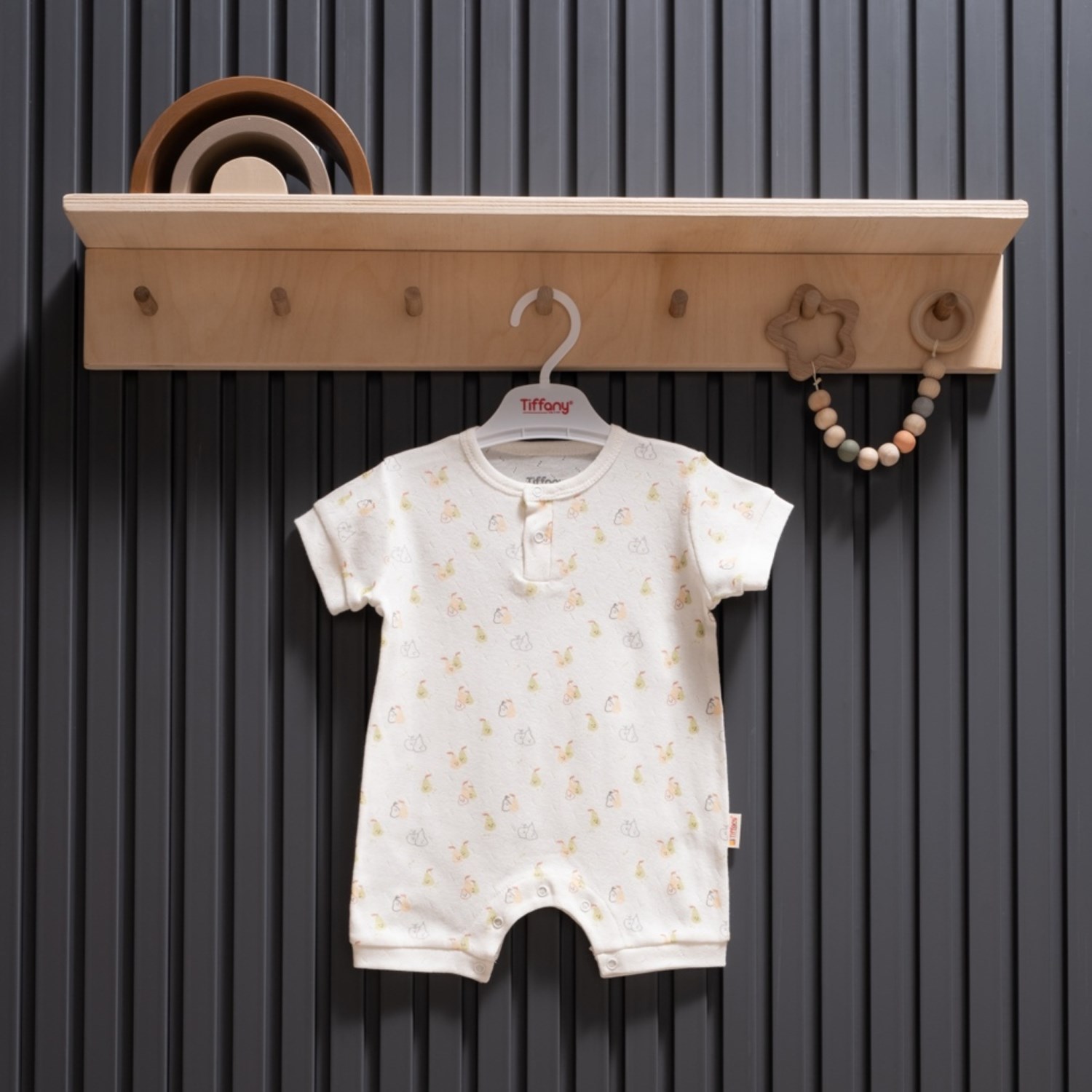 Tiffany Baby Pear Jakarlı Theme Yarım Kol Kısa Tulum 40026 Ekru